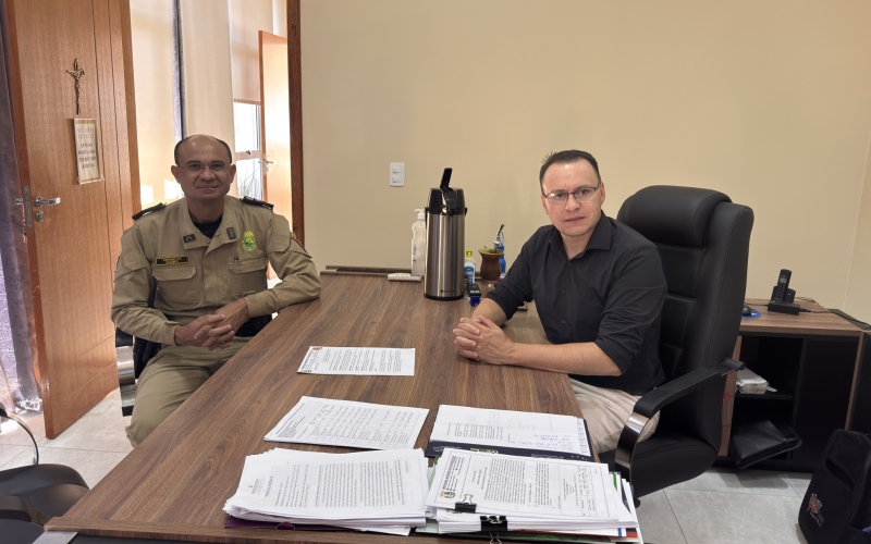 Prefeito Recebe Comandante do 7º Comando Regional da PM